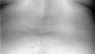 Hey, I'm Hooking Up With My Aunt 😏