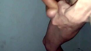 i wanna play wit my big shaved cock and cumshot it all over