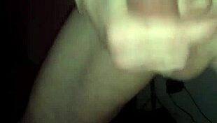 i wanna play wit my big shaved cock and cumshot it all over