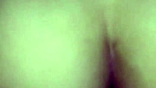 gozei e ela continuou sentando no pau