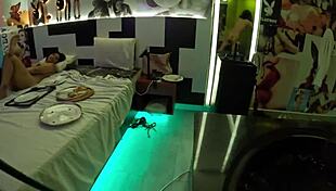 No Motel Com Duas Safadas Peladinhas Depois Das Cenas