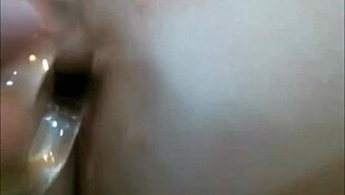 Milf Shemale Fucking Herself In The Ass!