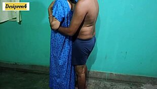 Friend Wife Ko Kutiya Bana Ke Choda Threesome