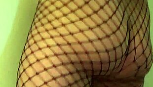 real wife emma shakes her big ass in lingerie and masturbates with slutty bent over feelings