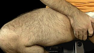 लैटिन मर्द को जिम में गांड मारने की फैंटसी