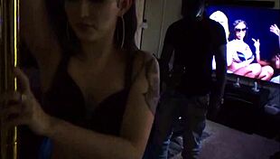 Sexy ass pawg Briella gets creampied in doggystyle