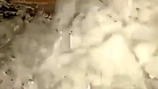 RUSSIAN WIFE GIVES BLOWJOB DURING DOUBLE PENETRATION WITH SLUTTY FRIEND