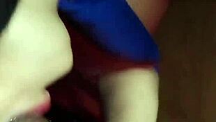 La Potra Aleja Fucks the Delivery Guy and Buys Sex Toys