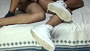 Hijastra Colegiala de 18 Años Me Entrega Su Culo Para Que Le Compre Ropa Para Estrenar En Año Nuevo