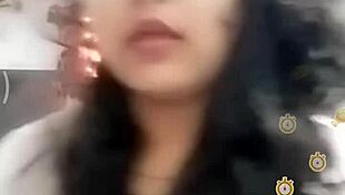 Sona Bhabhi Intensely Shows Nipples on Bigo Live Chat