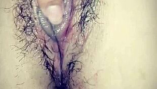 Fucking Huynh Nhi's Pussy Until She Squirts