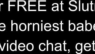 Wow, Cute Asian Teen Twerks Ass On Webcam!