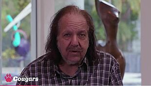 Horny Naomi Cruise Bangs Pussy With Douchey Dude In Group Oral Cumshot