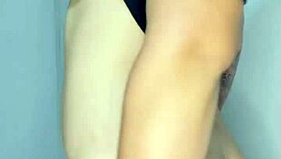 caliente colombiana trying anal for the first time