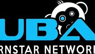 kiki fucks a hippie in front of her boring husband