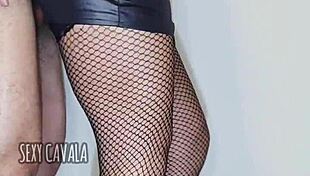 Morena Safada BATENDO PUNHETA!