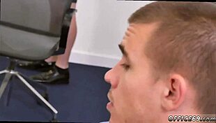 Is this the wildest gay sex chat on pantsless friday?