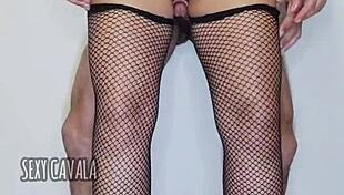 Morena Safada BATENDO PUNHETA!