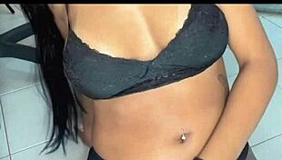 Peruvian teen slut picked up for intense pussy licking