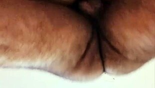 desde ese angulo comiendo el coño de la trans latina