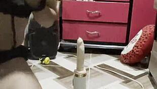 I'm trying out these travesti toys for the first time 😏