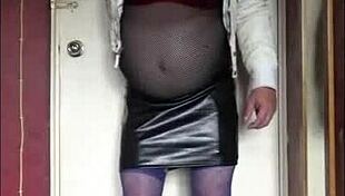 who wants to fill shy virgin's mouth with cock in stockings? 🍆