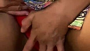 Anna Maria shows off her new sundress!