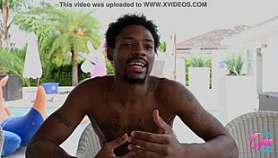 Curious about stretching limits? Join Openlegs Stretch3x and Raquel Mendoza for 10 raw questions.