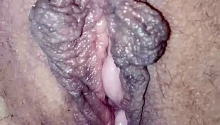 this pussy is wide open in high definition 😏