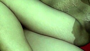 i'm sucking my boyfriend's cock until he cums in my mouth 😘