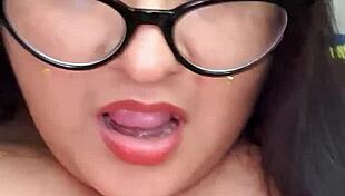 Big BBW Masturbates with Toys on Webcam