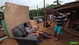 behind the scenes of luara amaral recording in community