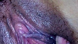 Amateur masturbates skillfully with detailed close up