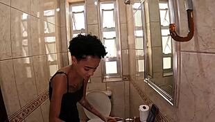 larinha small behind scenes of ted's mansion photoshoot