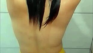 Seductive Bath Of The Callipygian Woman