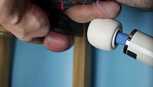 Woman Uses Hitachi Vibrator For Moaning Pleasure