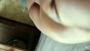 Evie Delivers Super Soaker Blowjob to Druffbandit