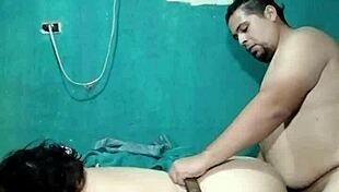 मूनचेरी झुककर डॉगीस्टाइल चुदाई से झड़ी