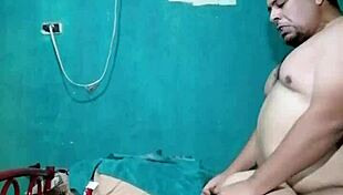 मूनचेरी झुककर डॉगीस्टाइल चुदाई से झड़ी