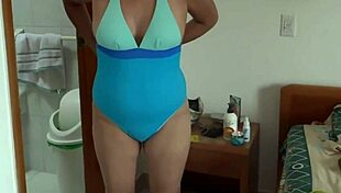 First time on the beach, I show off and masturbate in front of my stepson who wants to fuck me