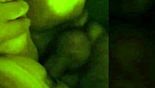 बीवी बड़ी गांड से मेरे लंड पर बैठी 😍