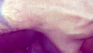 exploring my fiancée’s wet pussy until she spreads and cums