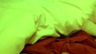 ladys, check out my cock action 😏