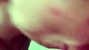 wow, too much cum for her to swallow 😍