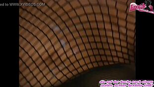 german slut does anonymous threesome in fishnets 😈