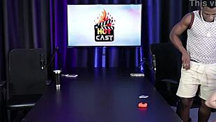 hot teen measures big black dick, surprised by size 😲