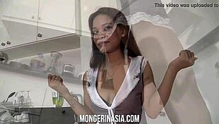 this Filipina university student rides hard to pay off those student loans. wild casting session!