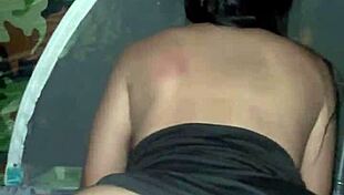 después de viaje largo, sexo en campamento con semen al aire libre