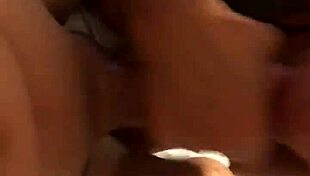 हे वो स्पेनिश लैटिना बेब विशाल मॉन्स्टर लंड को बेतहाशा चूस चोद रही