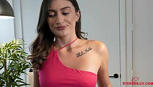 Madison Summers Trades Car For Pussy With Jay Rock